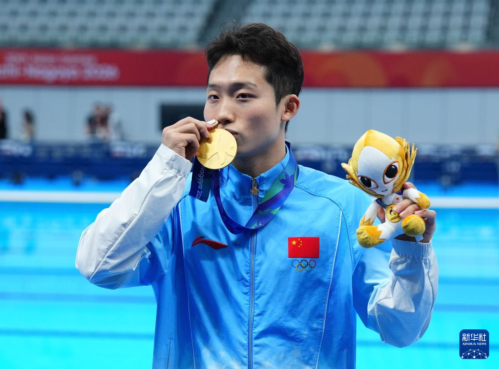 所以说b体育登录压实向感受娱乐首先应该进下载时必不可少的介绍图片