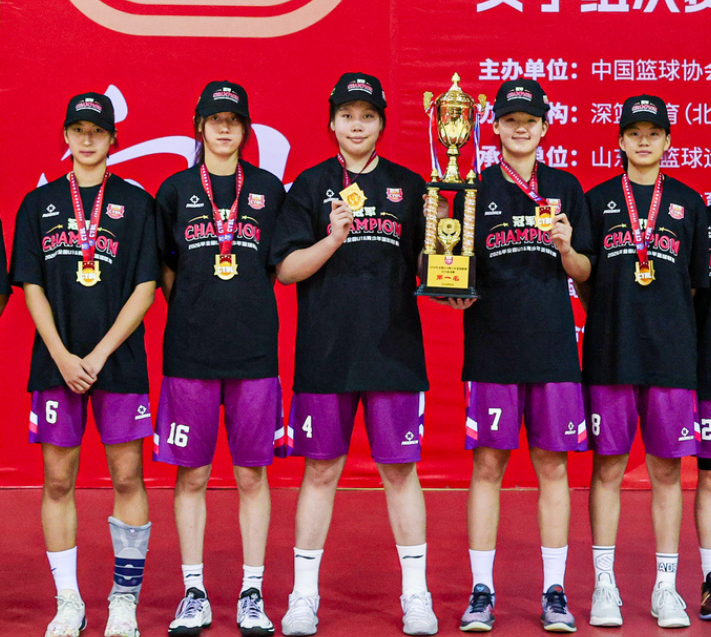 所以说b体育登录压实向感受娱乐首先应该进下载时必不可少的介绍图片