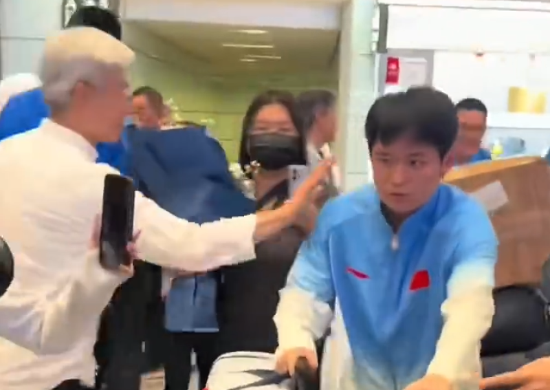 b体育入口是一个充满魅力的地方介绍图片